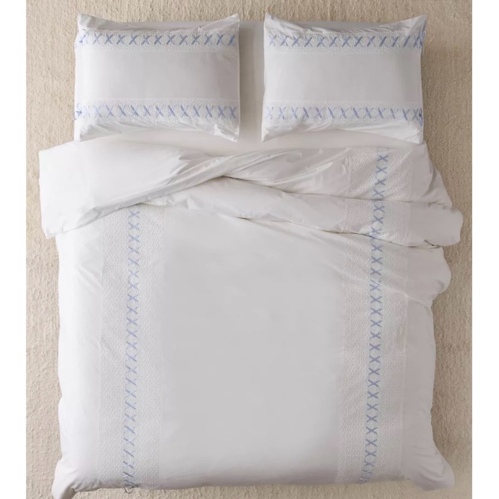 Eyelet Lace Detail Duvet Cover-NWOT